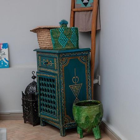Riad Laly Tourisme Eclaire Le Bijou De La Medina Маракеш Екстериор снимка