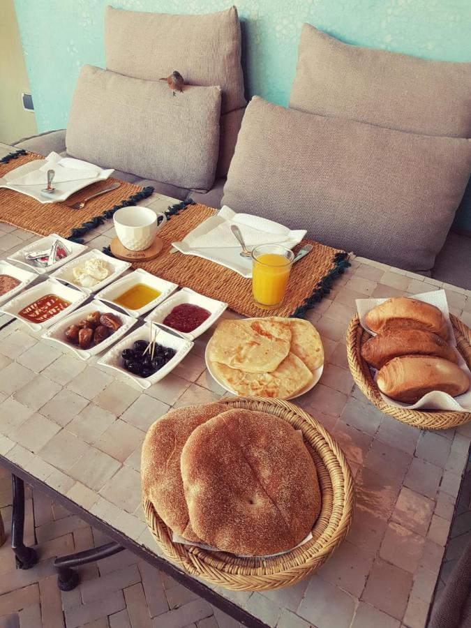 Riad Laly Tourisme Eclaire Le Bijou De La Medina Маракеш Екстериор снимка