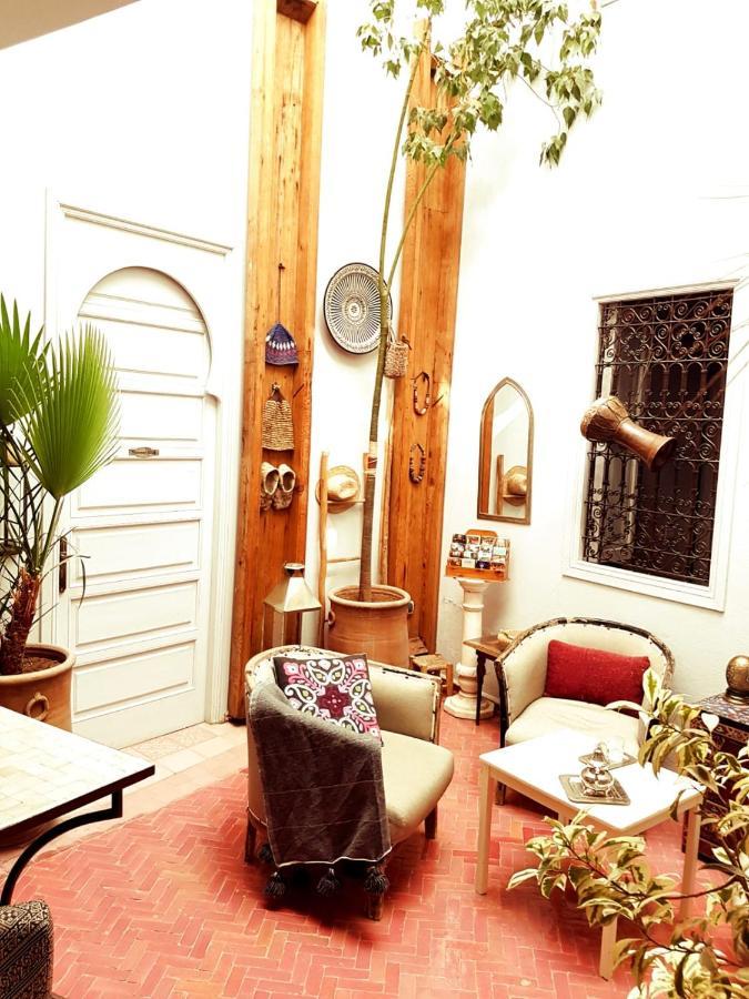 Riad Laly Tourisme Eclaire Le Bijou De La Medina Маракеш Екстериор снимка