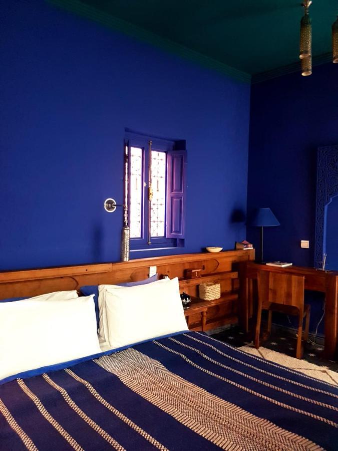Riad Laly Tourisme Eclaire Le Bijou De La Medina Маракеш Стая снимка