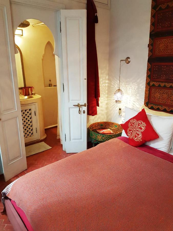 Riad Laly Tourisme Eclaire Le Bijou De La Medina Маракеш Екстериор снимка