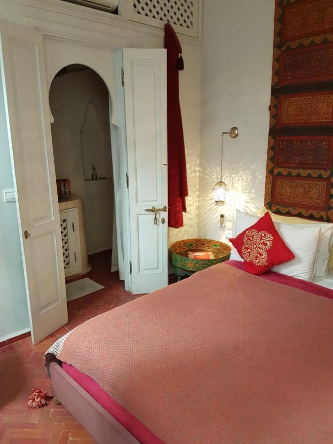 Riad Laly Tourisme Eclaire Le Bijou De La Medina Маракеш Екстериор снимка