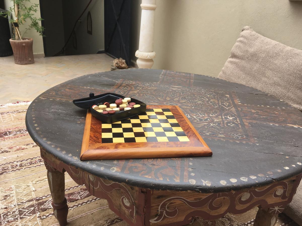 Riad Laly Tourisme Eclaire Le Bijou De La Medina Маракеш Екстериор снимка