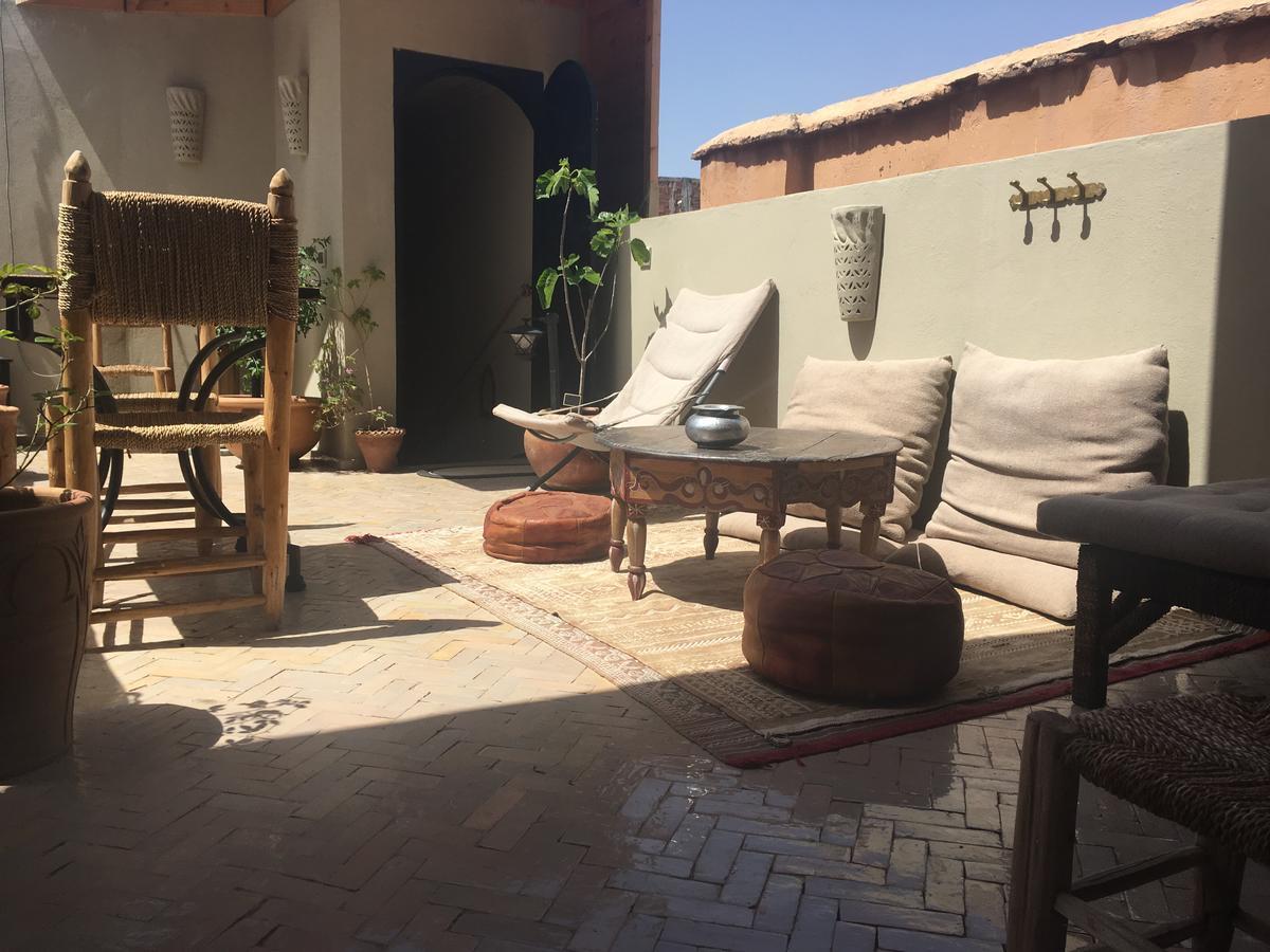 Riad Laly Tourisme Eclaire Le Bijou De La Medina Маракеш Екстериор снимка